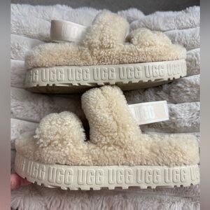 UGG Fluffita